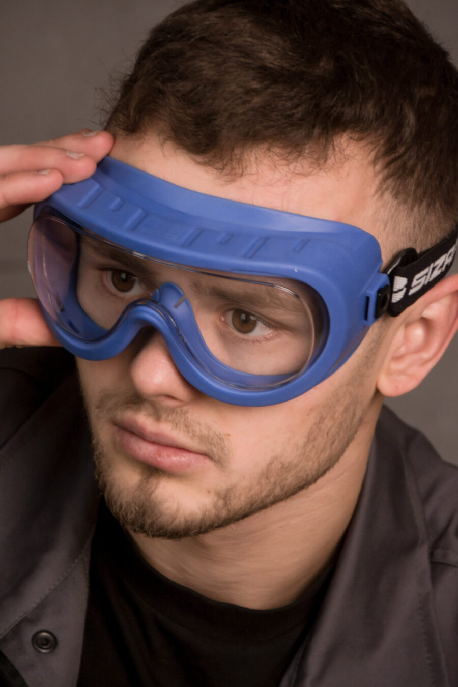 засоби захисту очей, робочі окуляри